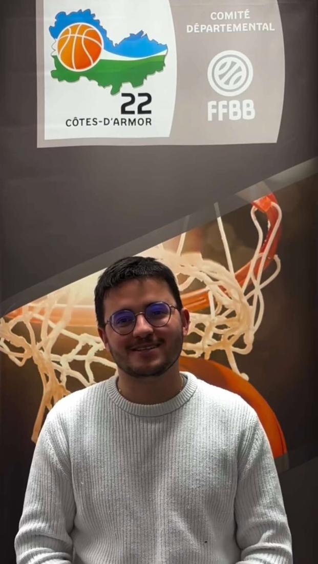 Interview d'𝗔𝘅𝗲𝗹 𝗟𝗼𝘇𝗮𝗰𝗵 🎬