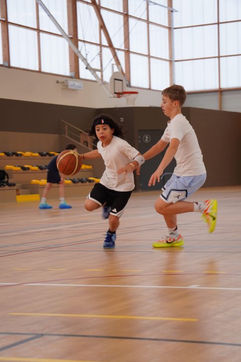 𝗦𝗧𝗔𝗚𝗘 𝗨𝟭𝟮𝗠✨