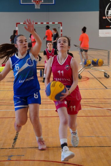 𝗦𝗘𝗥𝗜𝗘𝗦 𝟯𝘅𝟯 - 𝗨𝟭𝟱𝗙 🎞️